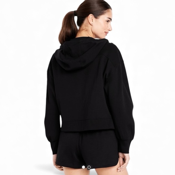Old Navy - Women's Black Hoodie With Zipper Pockets - Size XL - Picture 2 of 4